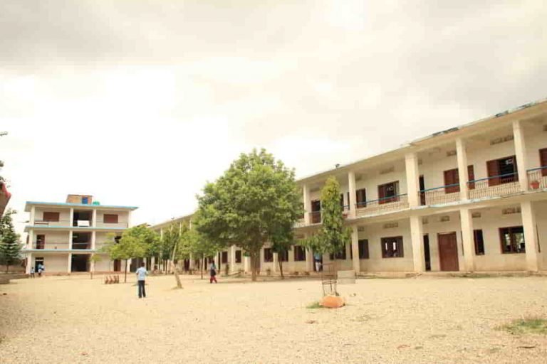 Mahendra Kiran School visit9464