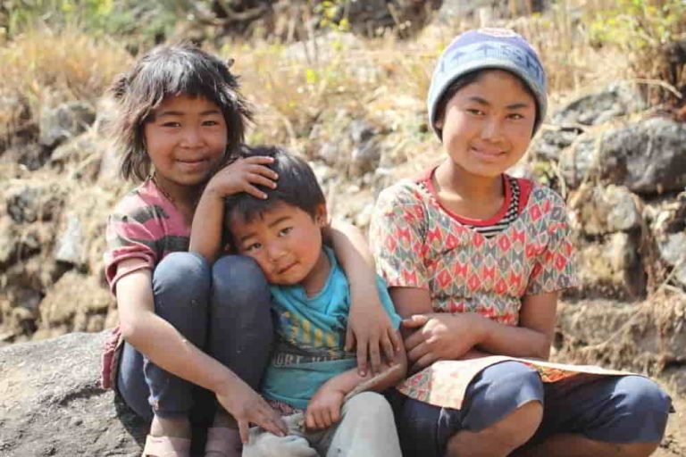 Sona and her two younger siblings.