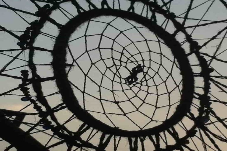 dream catcher II feat image