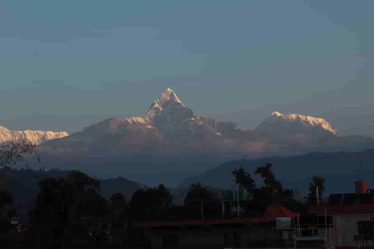 tihar-annapurna-from-pokhara-sunrise-9764