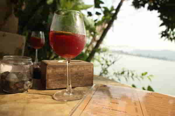 kg-a-cocktail-with-a-view-9655