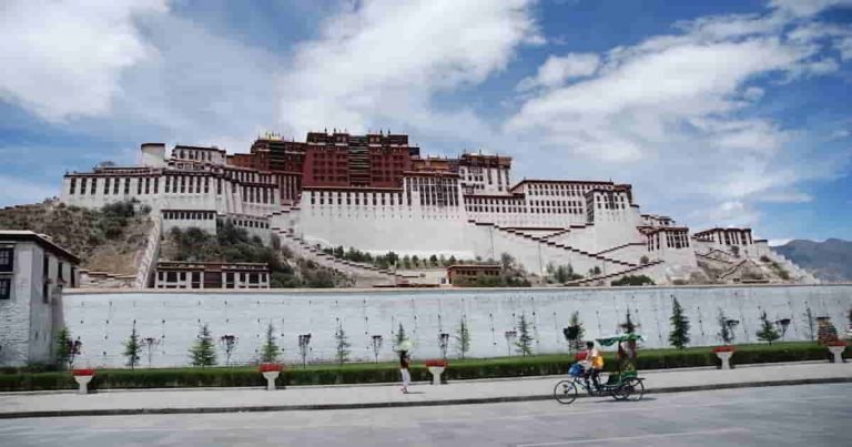 potala palace 0449 feat image