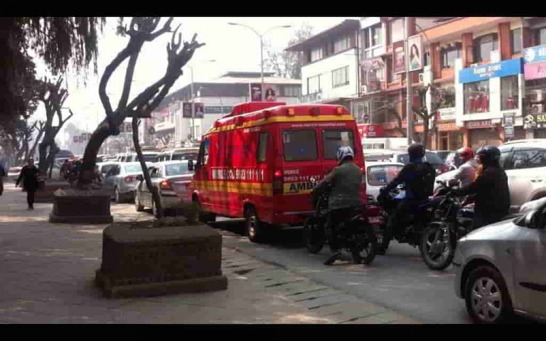 ambulance stuck in traffic feb 28 feat image