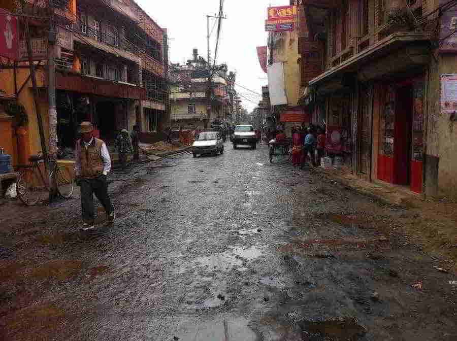 the road in Samakhusi April 21 II