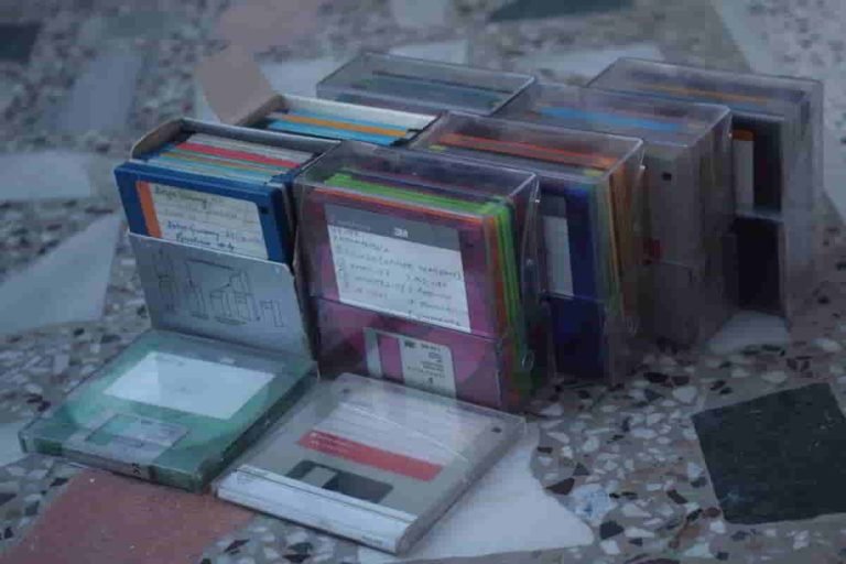 floppy disks 379 feat image