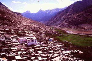 Read more about the article Trekking in Nepal While Local: Second Class Citizen in One’s Own Country?!