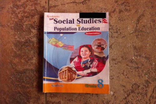 Read more about the article Grade 8 Social Studies Textbook: The Caste System Is a “small” Issue