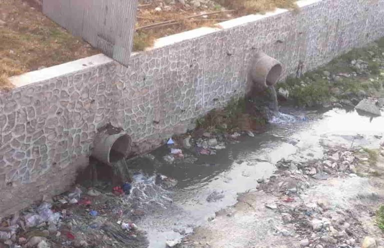 waster water Bishnumati River II feat image